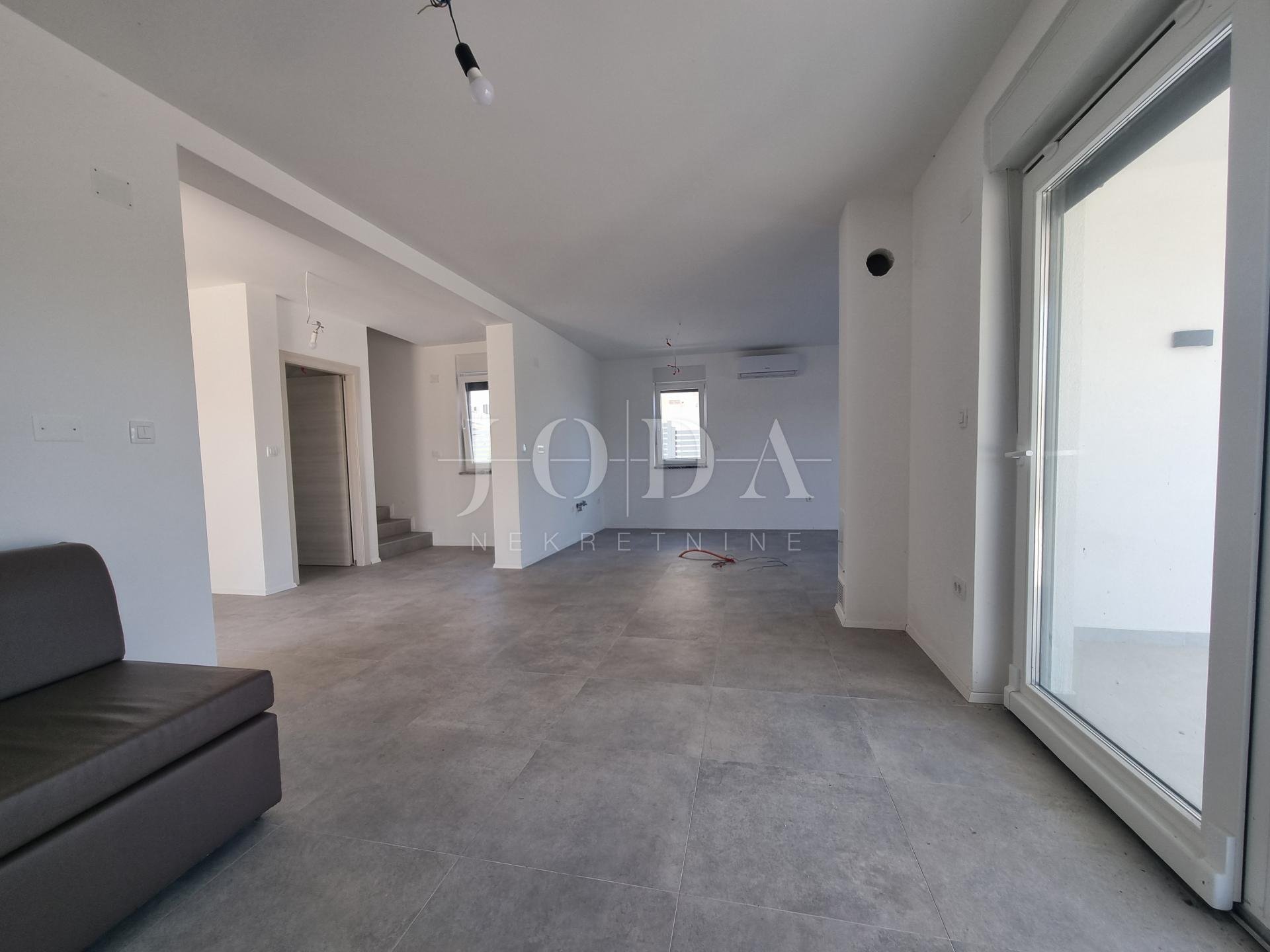 Casa In vendita - Primorsko-goranska Dobrinj