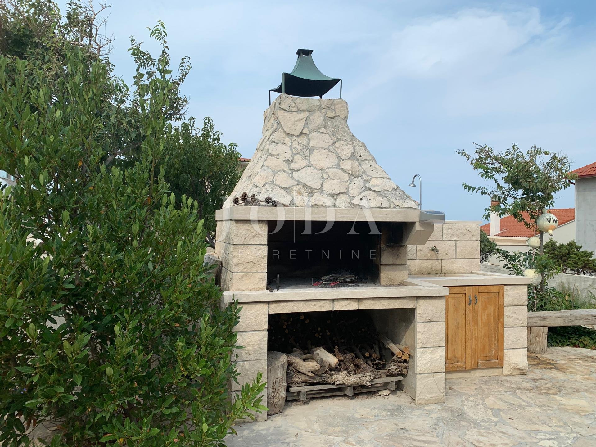 Kuća Na prodaju - Splitsko-dalmatinska Povlja