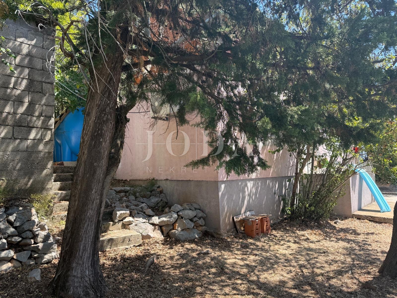 Kuća Na prodaju - Ličko-senjska Lukovo Šugarje