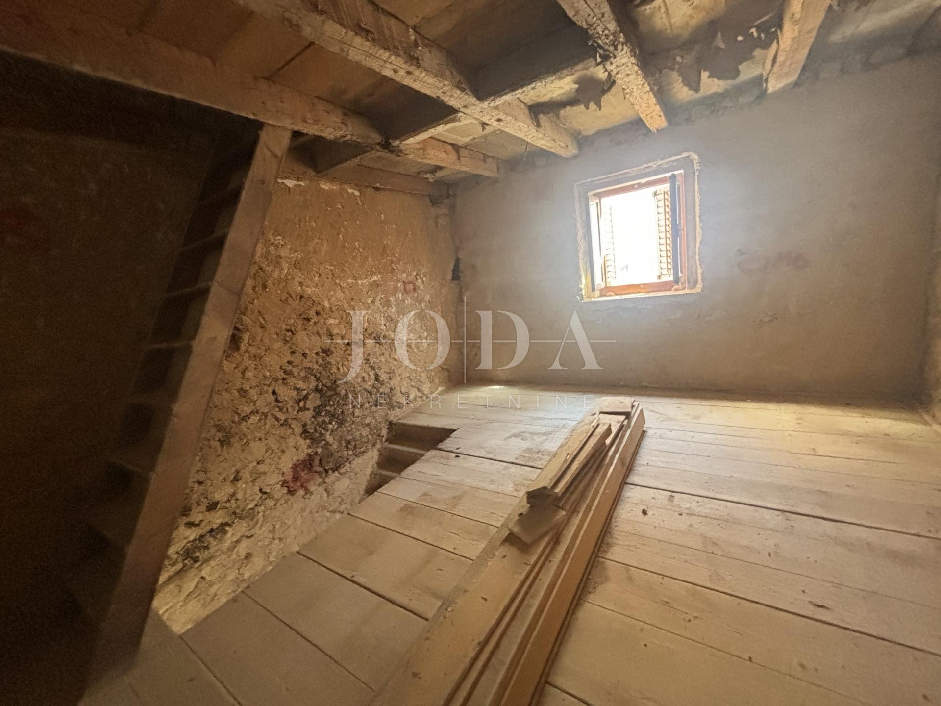 Dom Na sprzedaż - Primorsko-goranska Vrbnik
