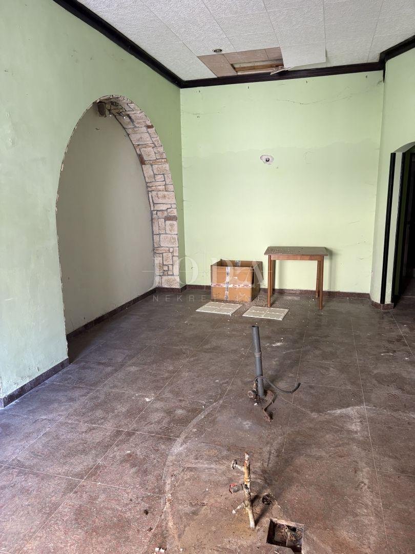 Poslovni prostor Na prodaju - Istarska Labin