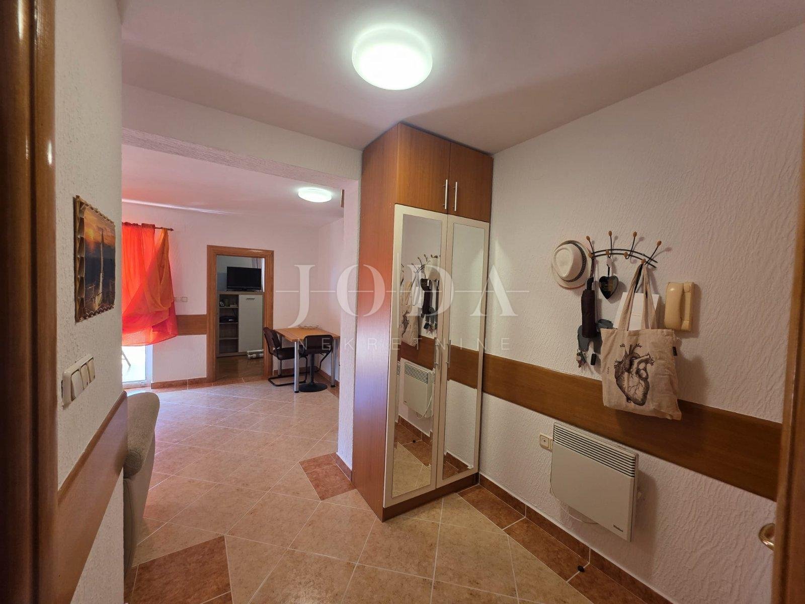 Appartamento In vendita - Primorsko-goranska Crikvenica