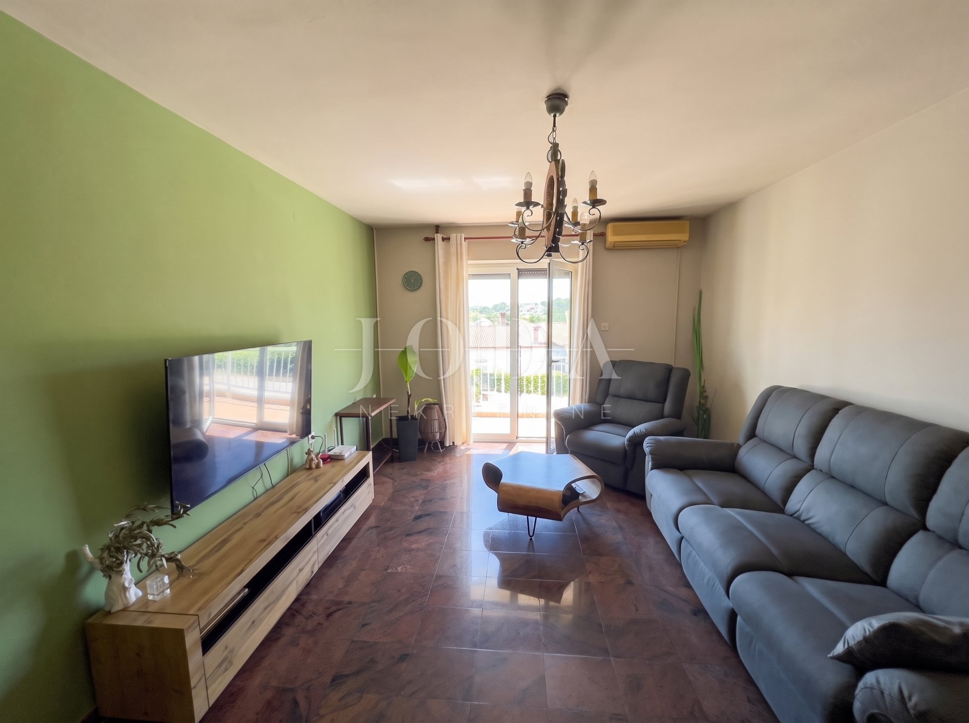 House For sale - Primorsko-goranska Bregi