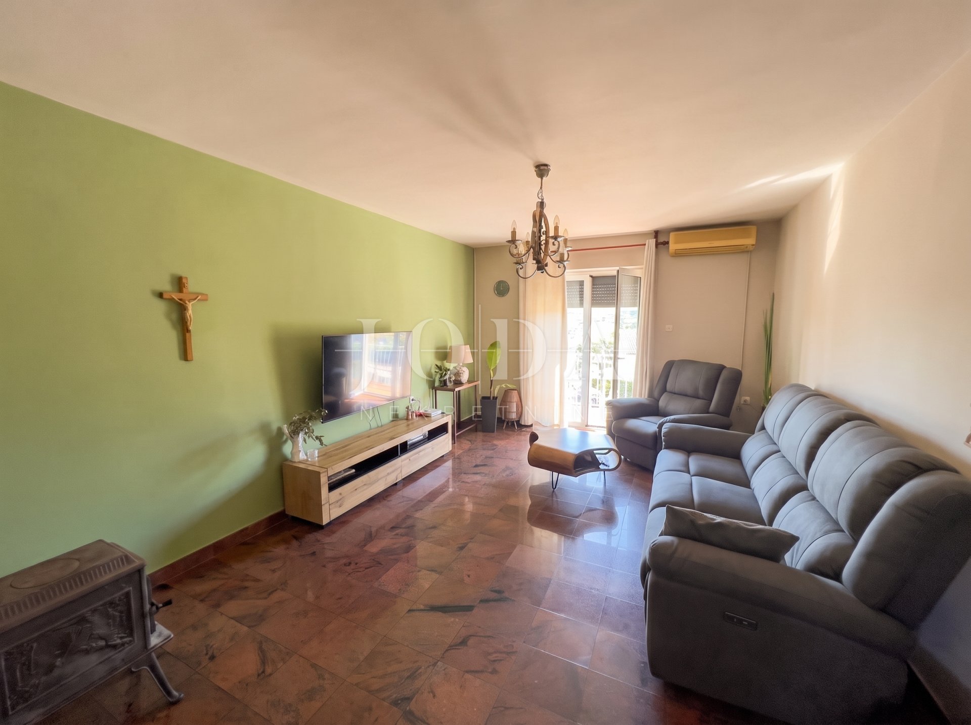 House For sale - Primorsko-goranska Bregi