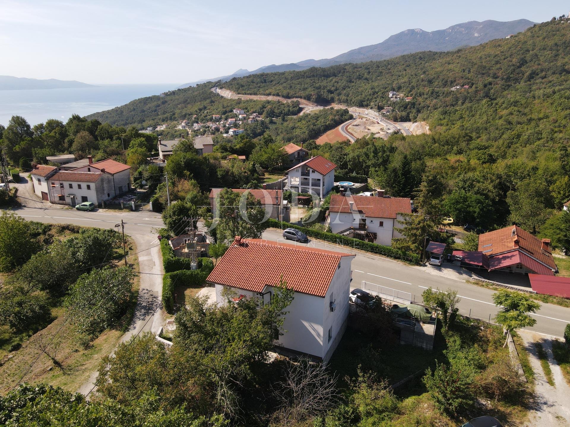 House For sale - Primorsko-goranska Bregi