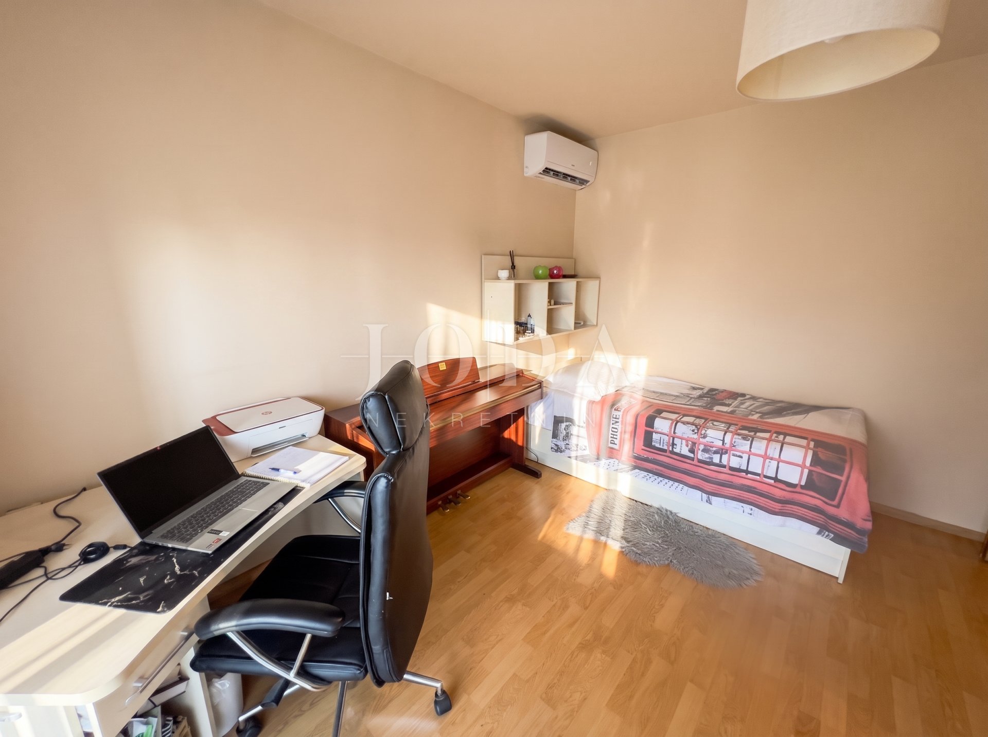 House For sale - Primorsko-goranska Bregi