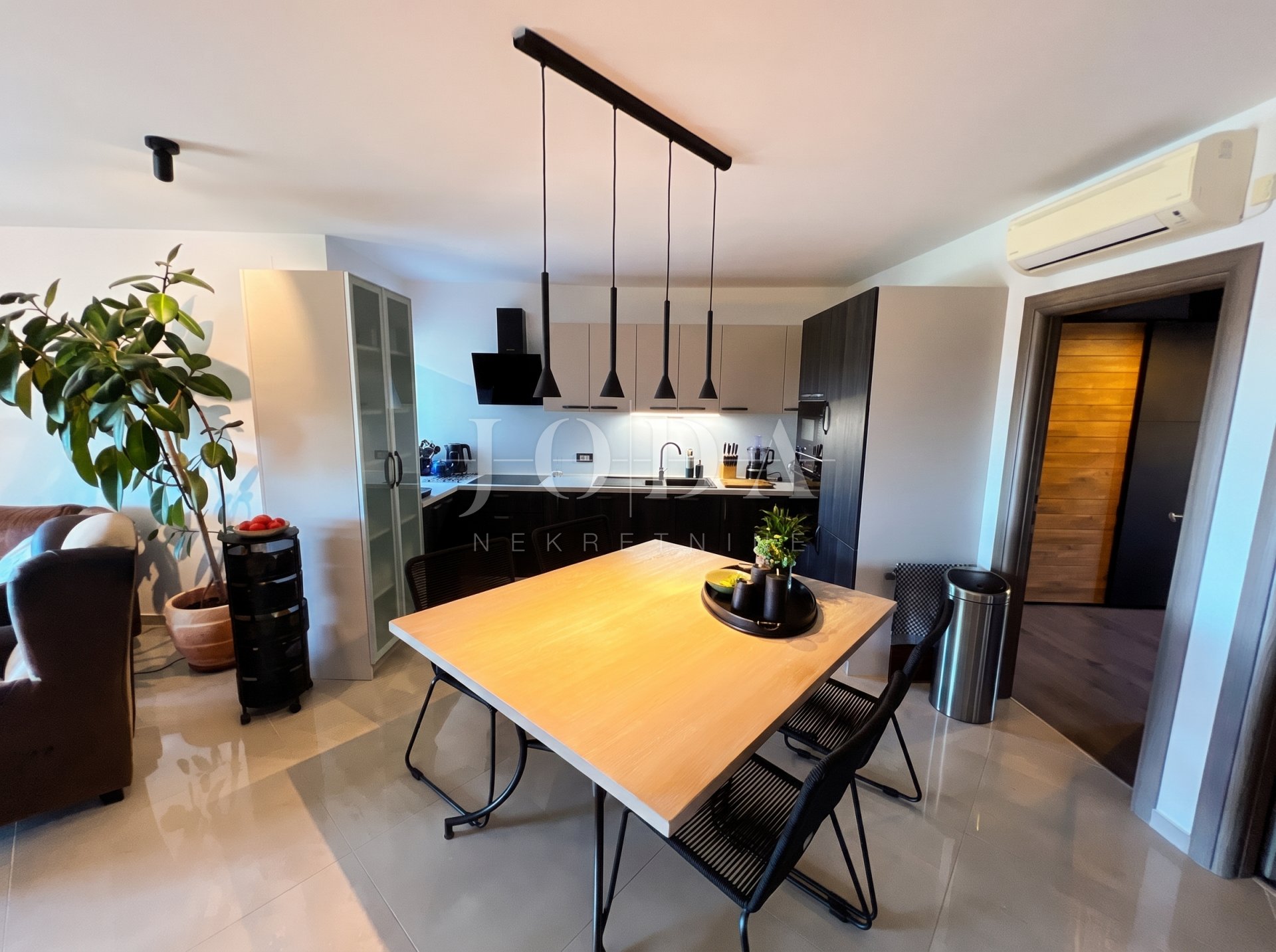 Apartment Zu verkaufen - Primorsko-goranska Jadranovo