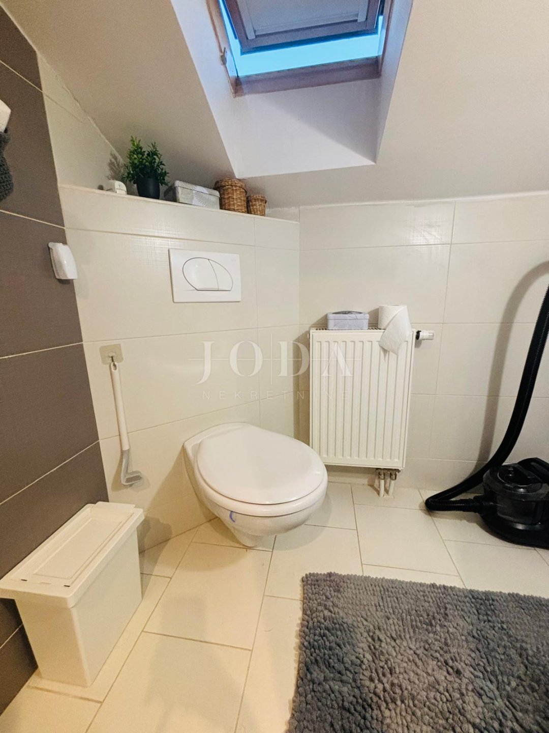 Apartma Naprodaj - Primorsko-goranska Viškovo