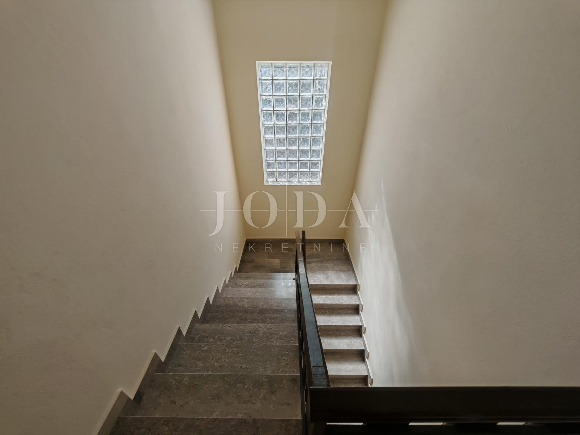 Haus Zu verkaufen - Primorsko-goranska Klenovica