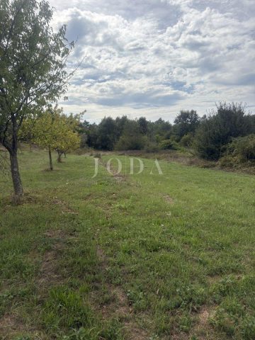 Zemljište na prodaju 6172 m² – Labin