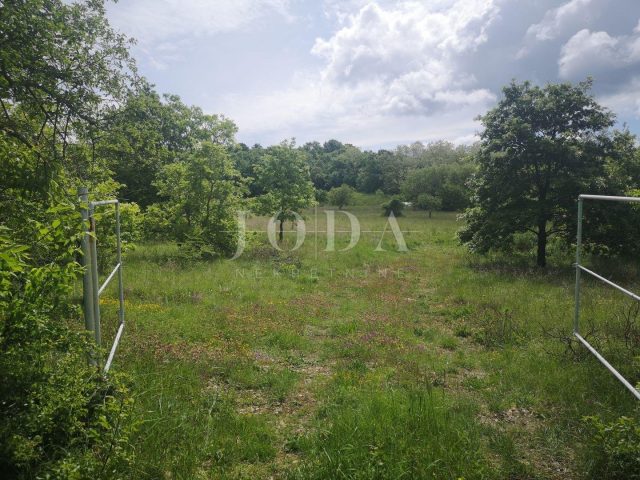 Parcela na predaj 1625 m² – Labin