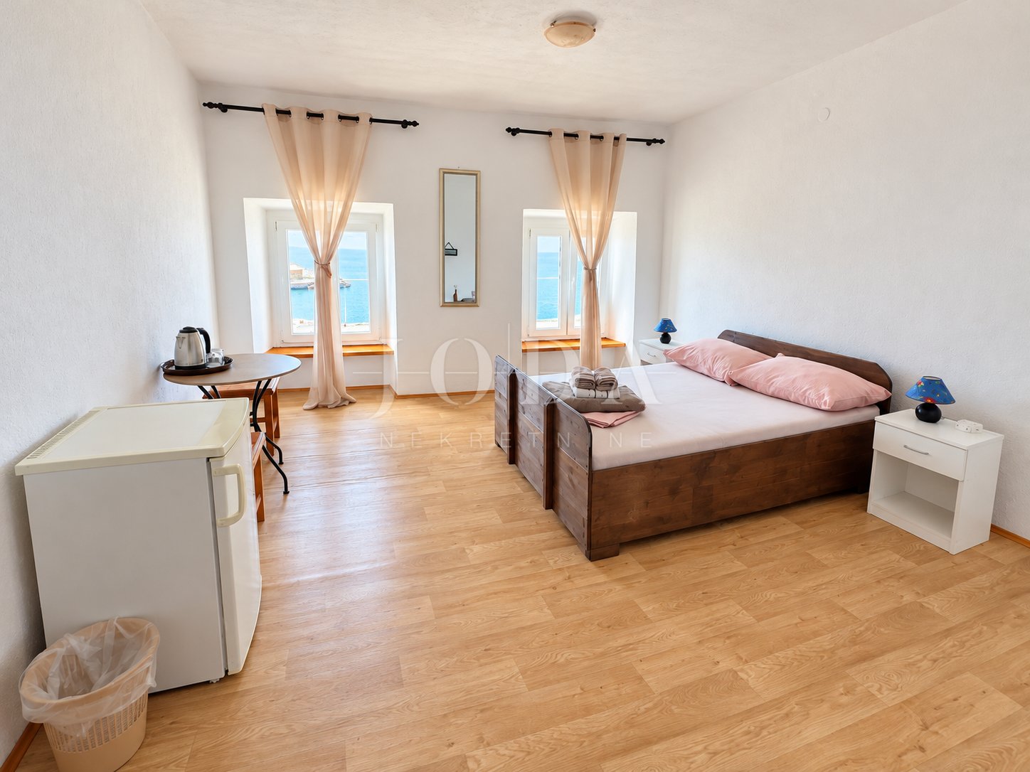 House For sale - Ličko-senjska Karlobag
