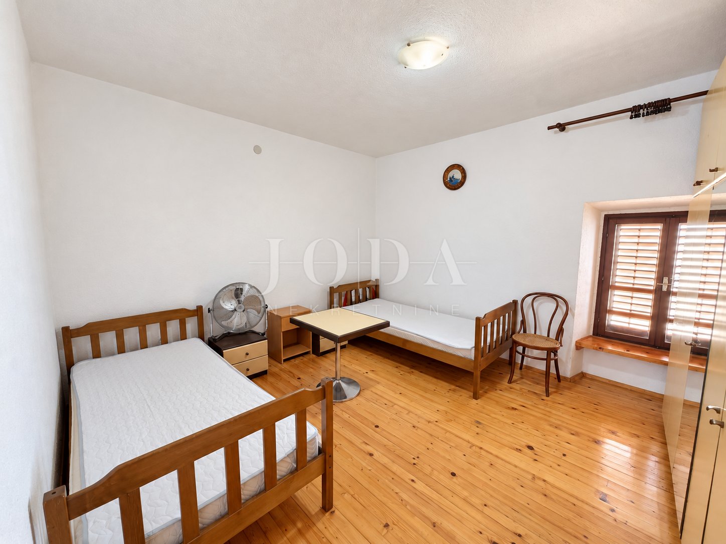 House For sale - Ličko-senjska Karlobag