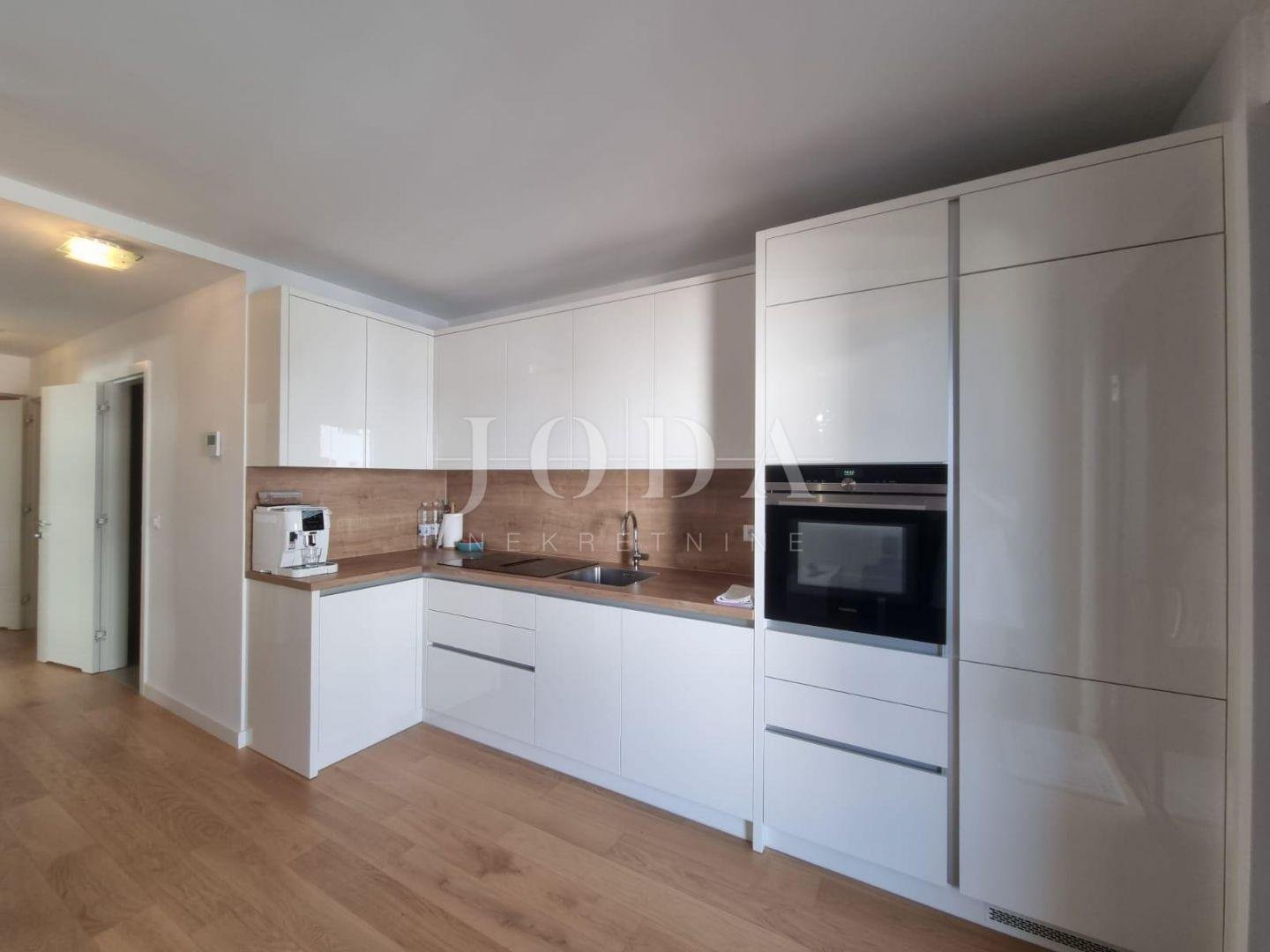 Apartma Naprodaj - Zadarska Borik