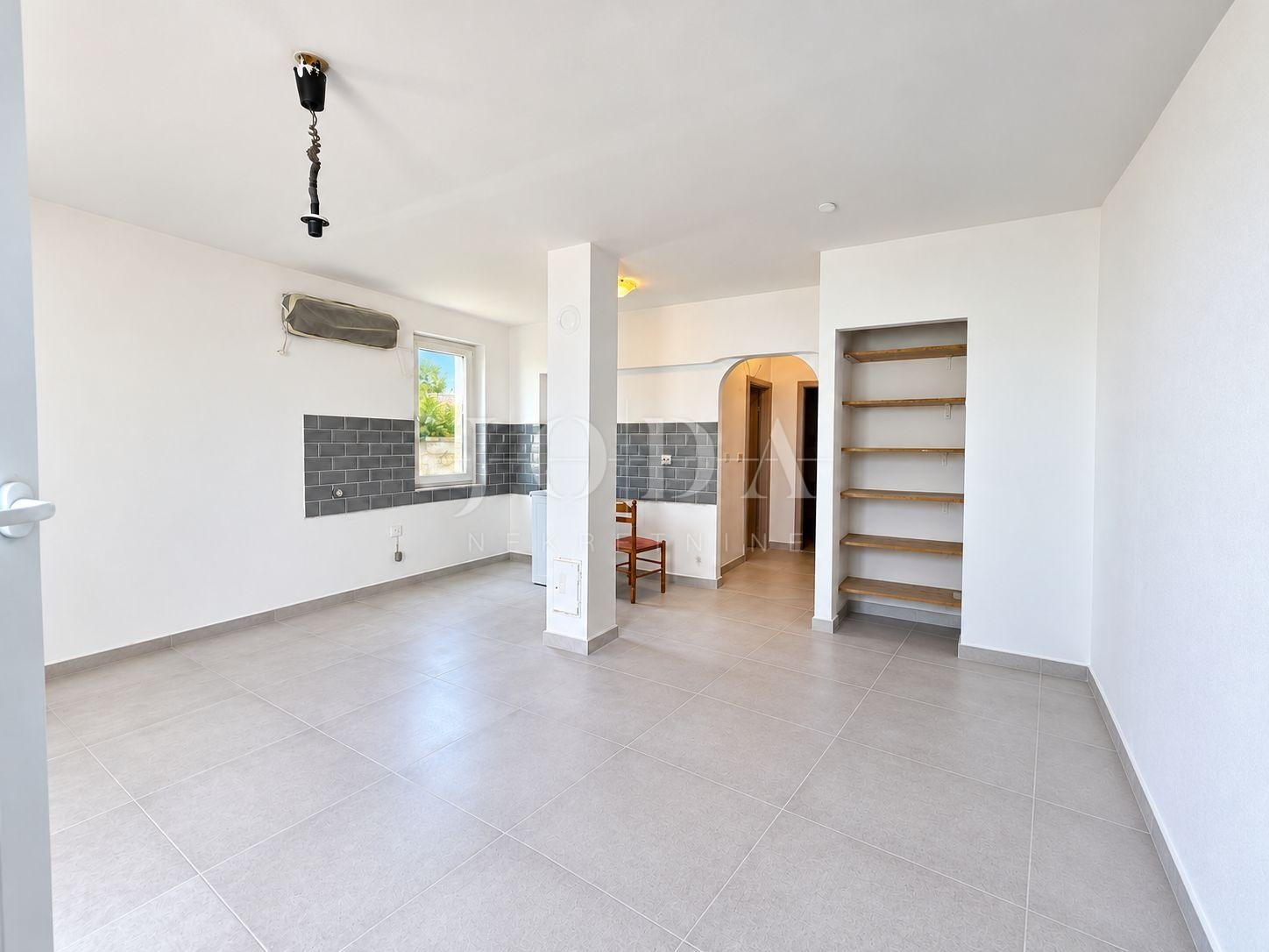 Flat For sale - Ličko-senjska Senj