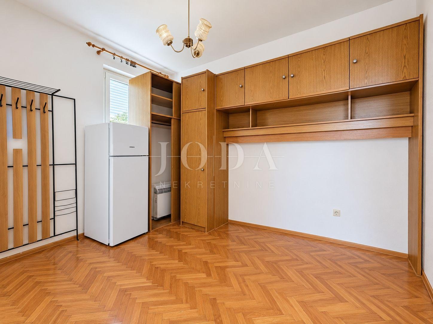 Flat For sale - Ličko-senjska Senj