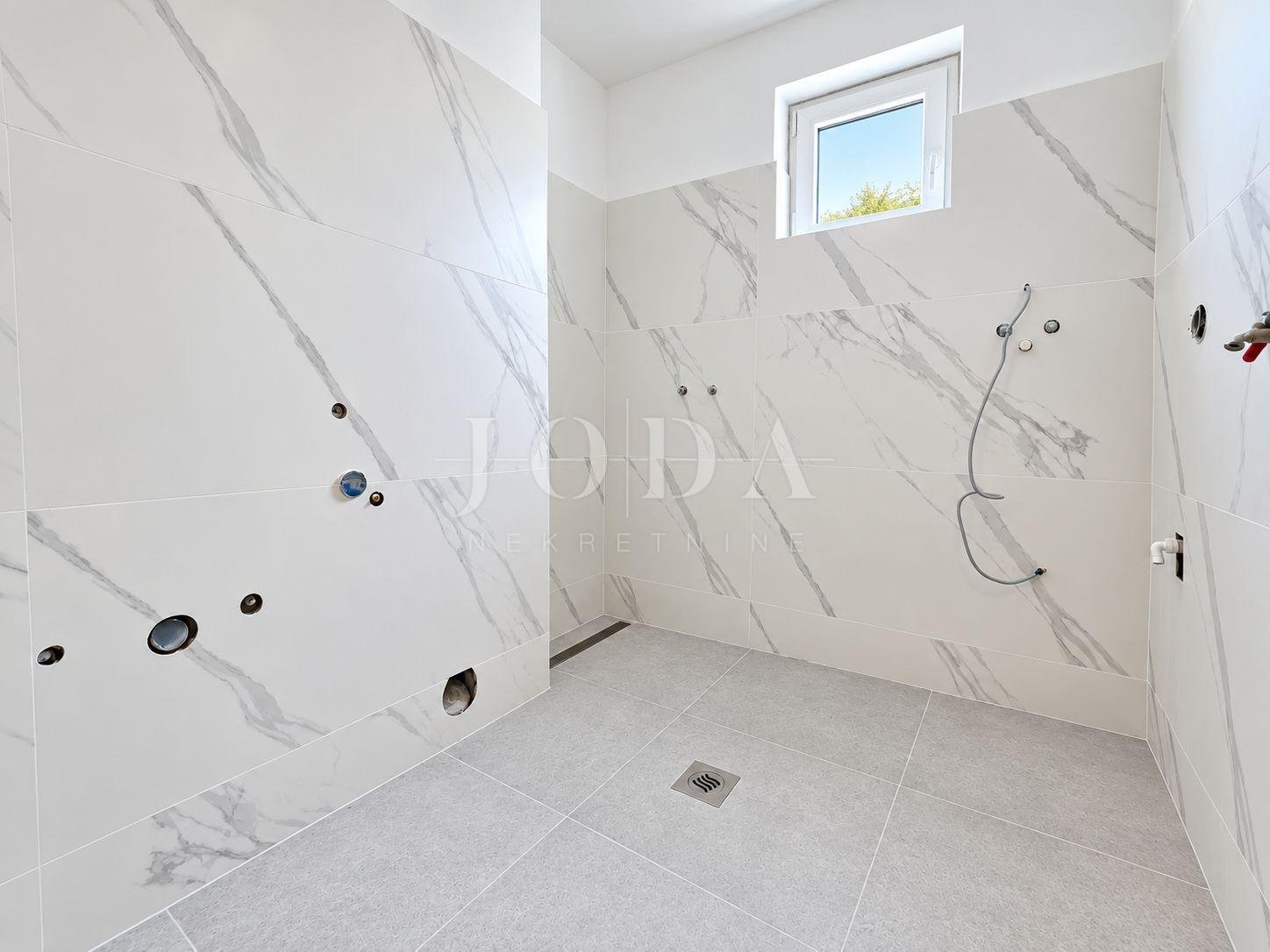 Flat For sale - Ličko-senjska Senj