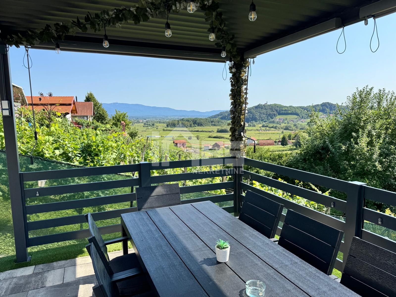 Maison À vendre - Krapinsko-zagorska Jalšje
