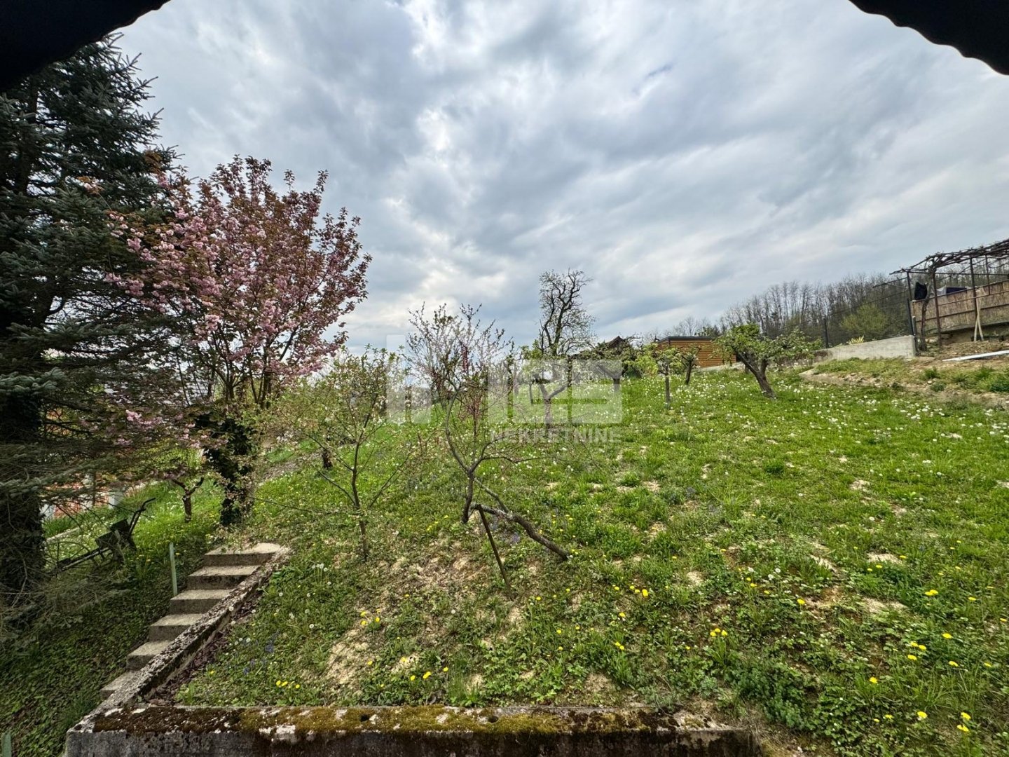 Haus Zu verkaufen - Krapinsko-zagorska Vrtnjakovec