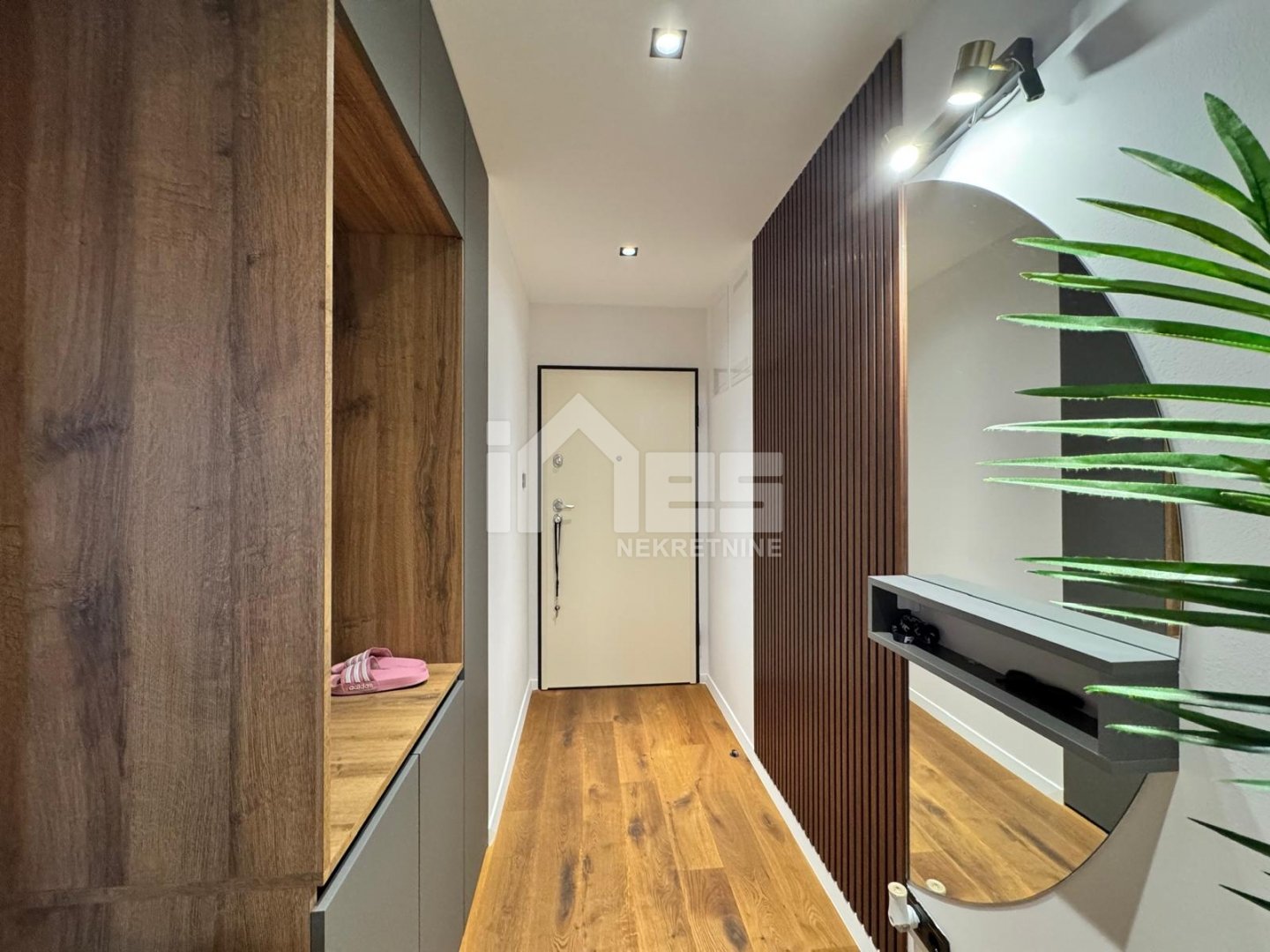 Apartmán Na prodej - Zagrebačka Sjever - foto 1/32