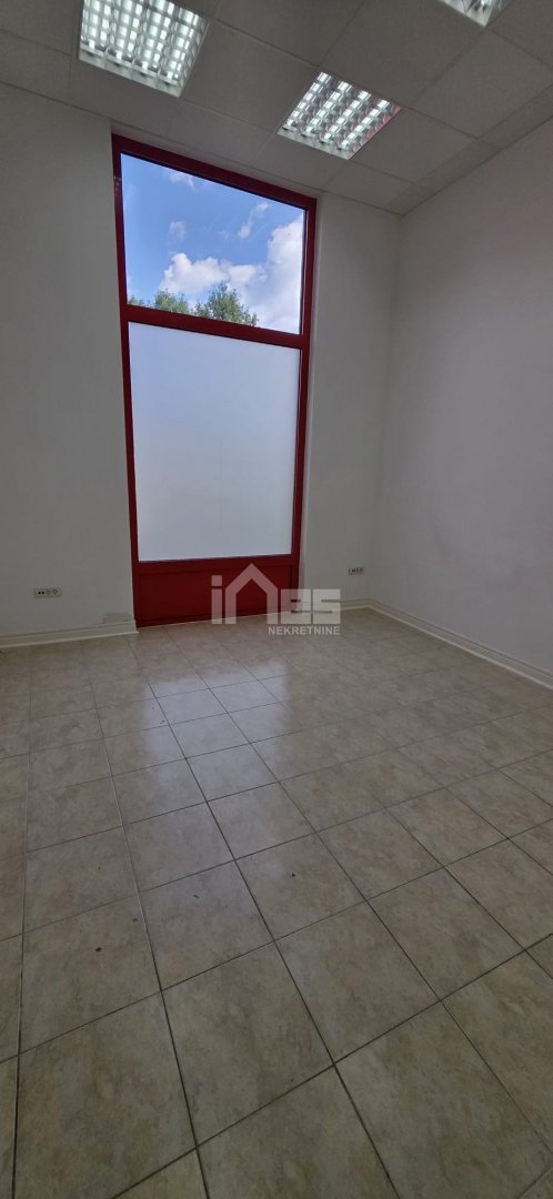 Business premises For sale - Zagrebačka Kalamiri