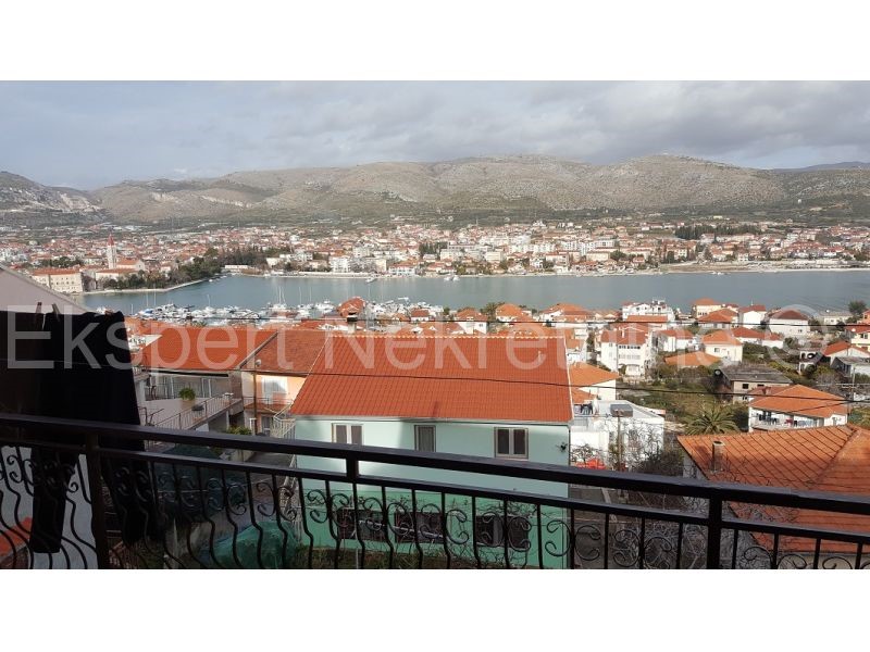 House For sale - SPLITSKO-DALMATINSKA  TROGIR 