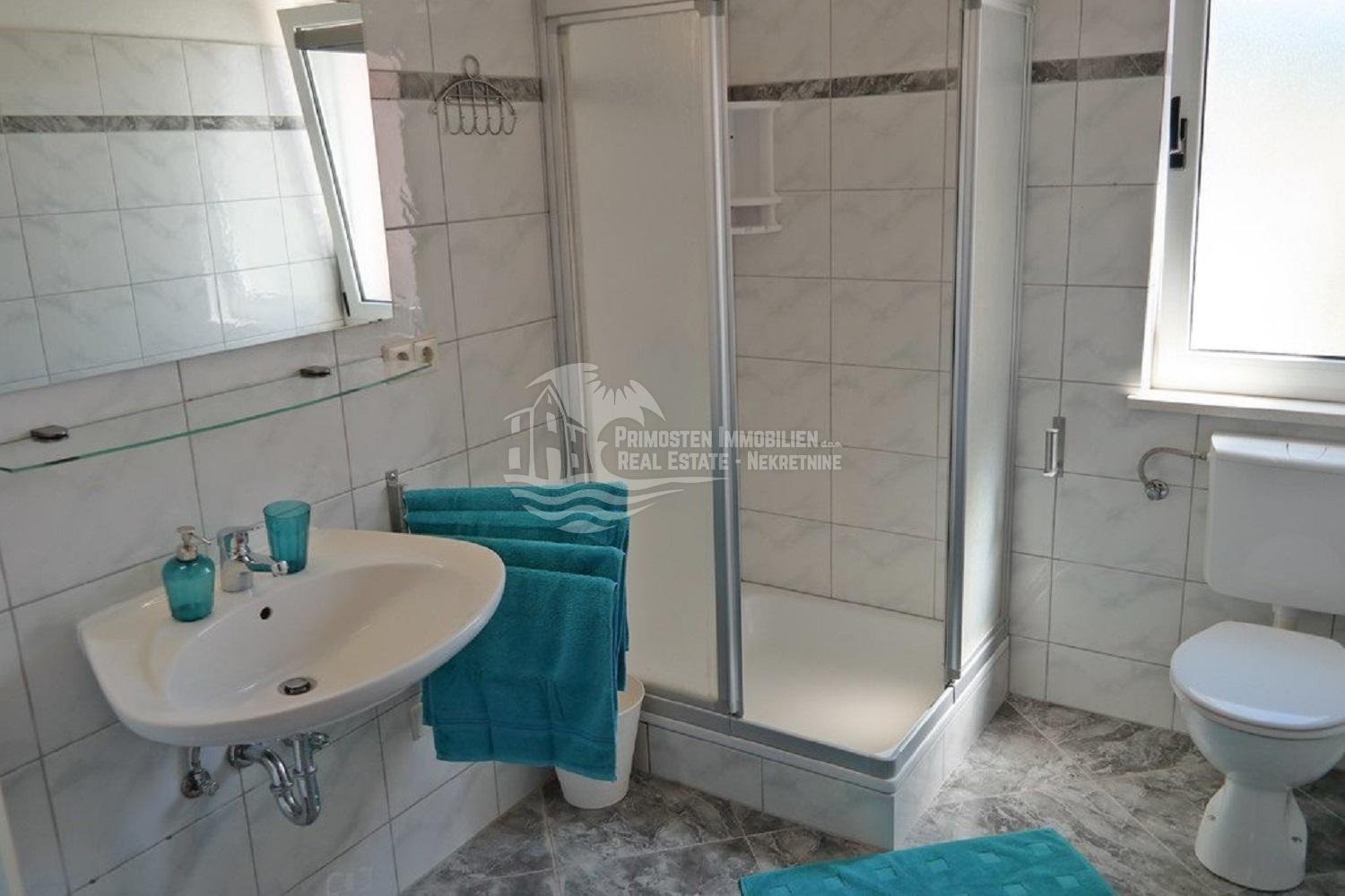 Haus Zu verkaufen - Šibensko-kninska Rogoznica
