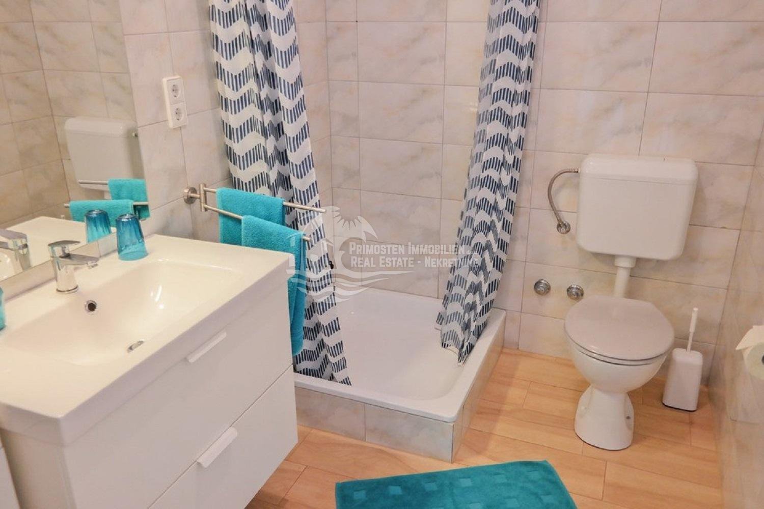 Haus Zu verkaufen - Šibensko-kninska Rogoznica