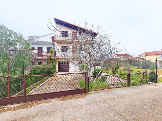 Kuća na prodaju 276 m² – Šibenik - Okolica