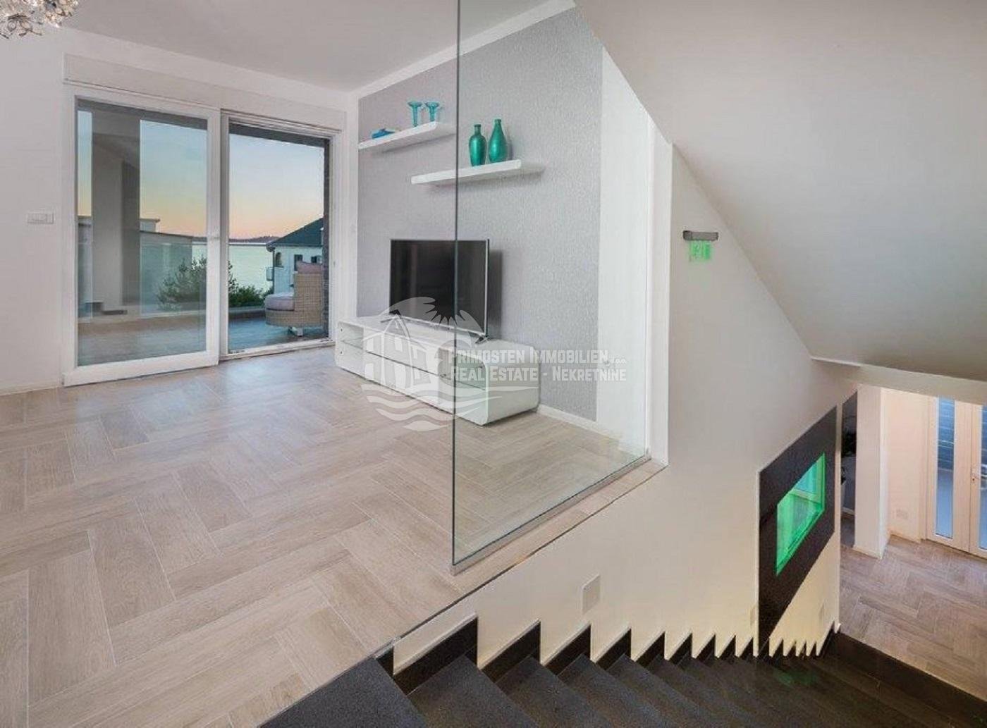 Haus Zu verkaufen - Šibensko-kninska Rogoznica