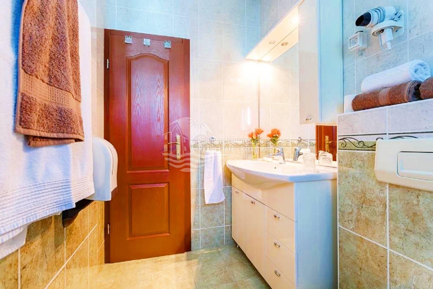 Hotel For sale - Splitsko-dalmatinska Trogir