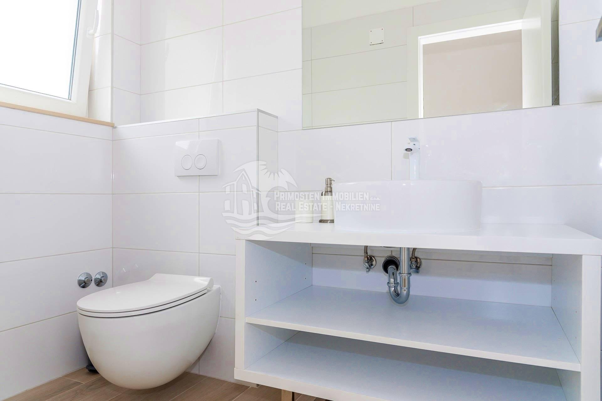 Haus Zu verkaufen - Šibensko-kninska Grad