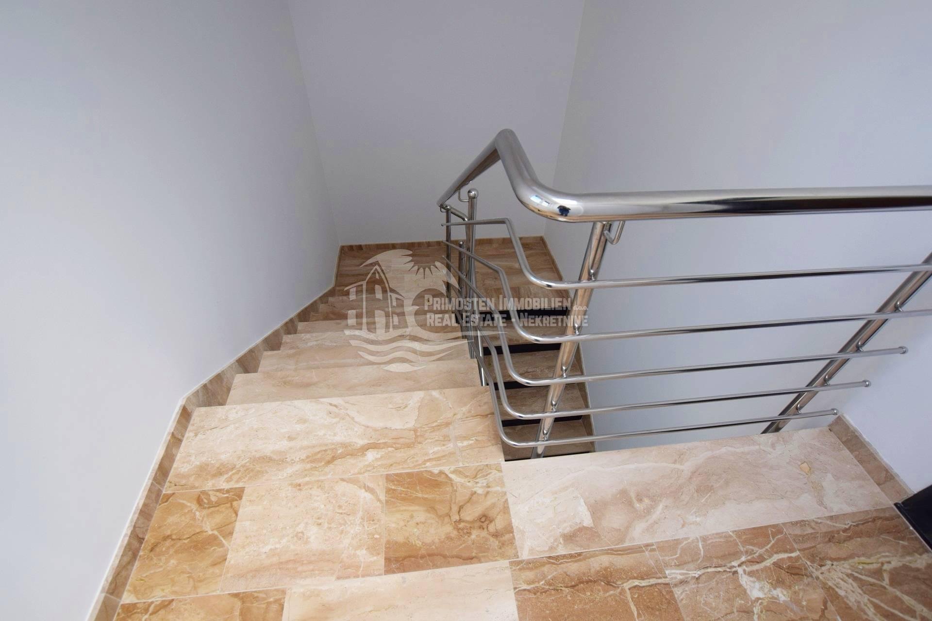 Apartment Zu verkaufen - Šibensko-kninska Primošten
