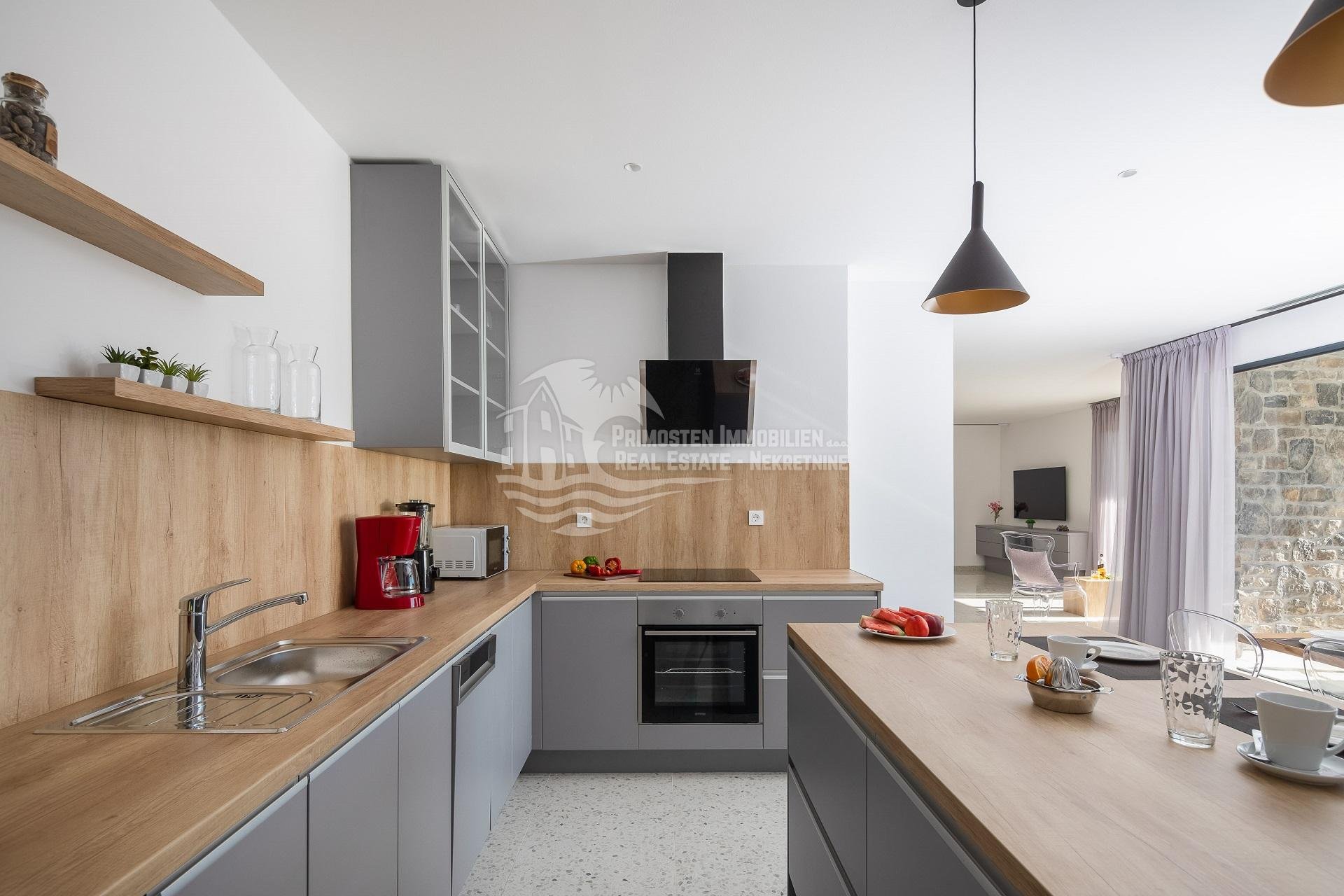 Haus Zu verkaufen - Šibensko-kninska Primošten