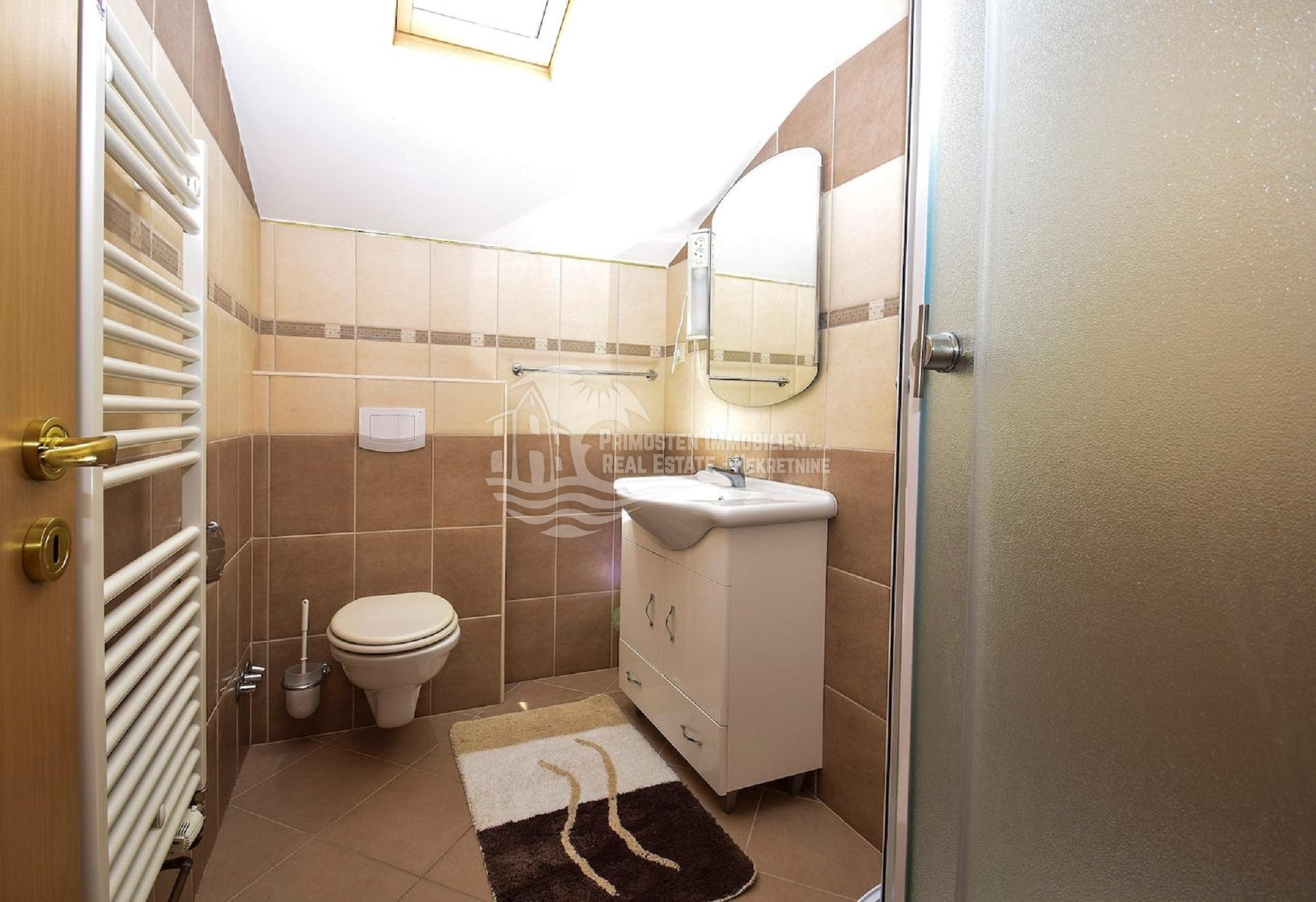 Haus Zu verkaufen - Šibensko-kninska Vodice