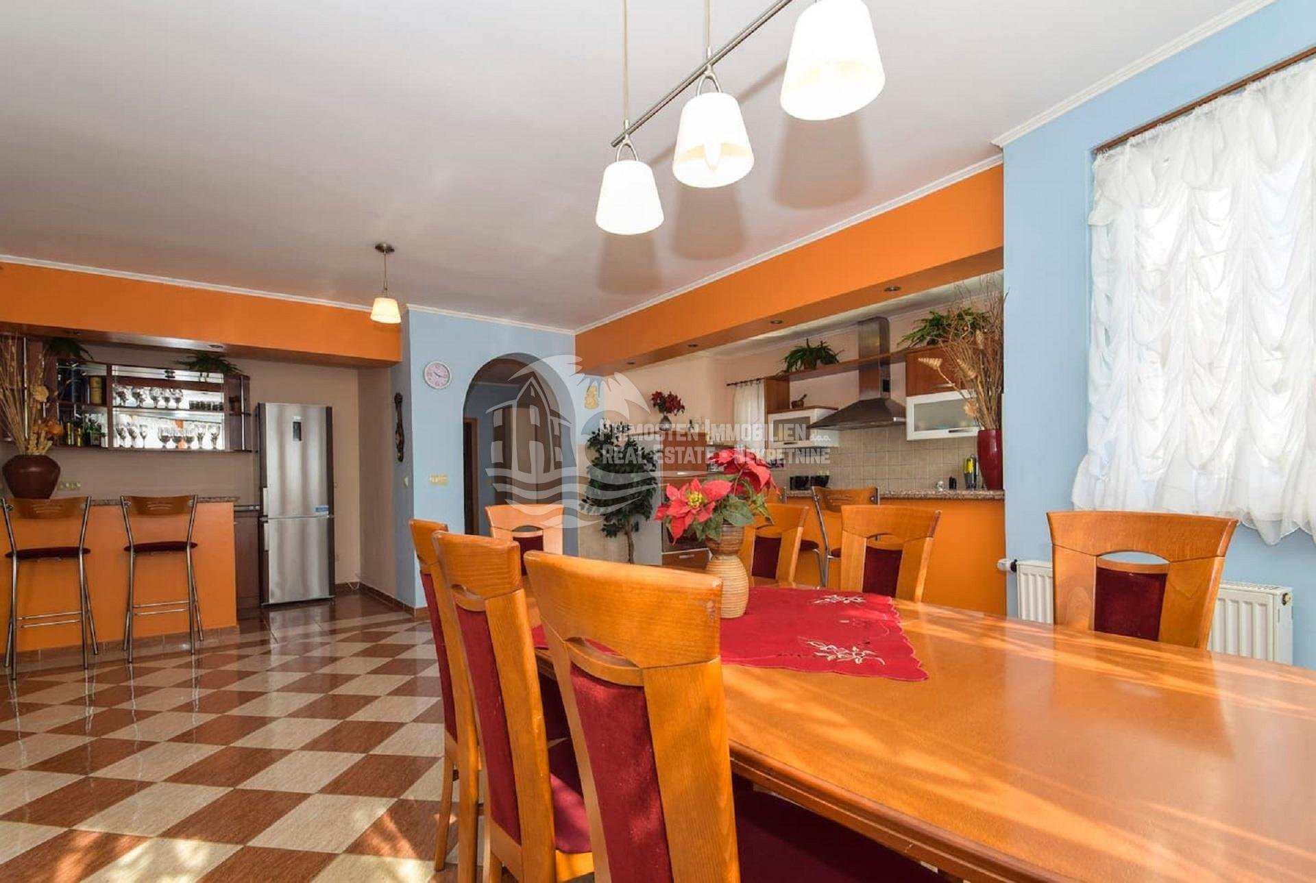 Haus Zu verkaufen - Šibensko-kninska Vodice