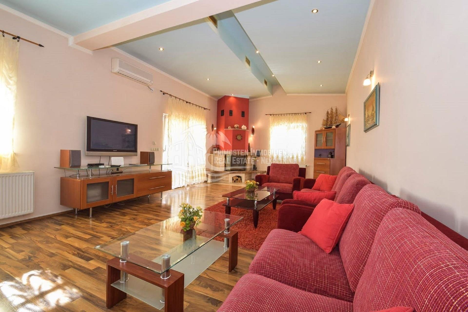 Haus Zu verkaufen - Šibensko-kninska Vodice