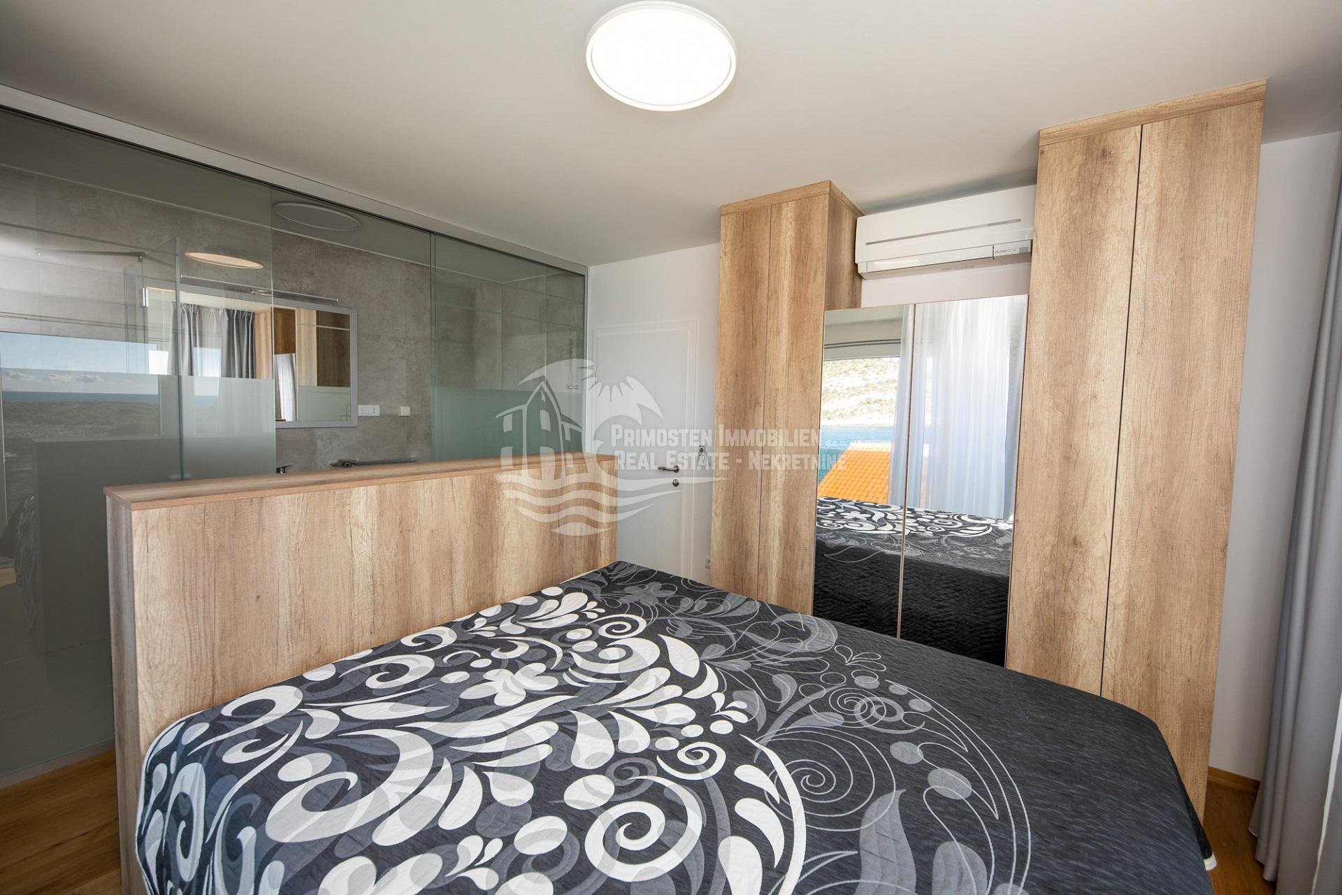 Haus Zu verkaufen - Šibensko-kninska Rogoznica
