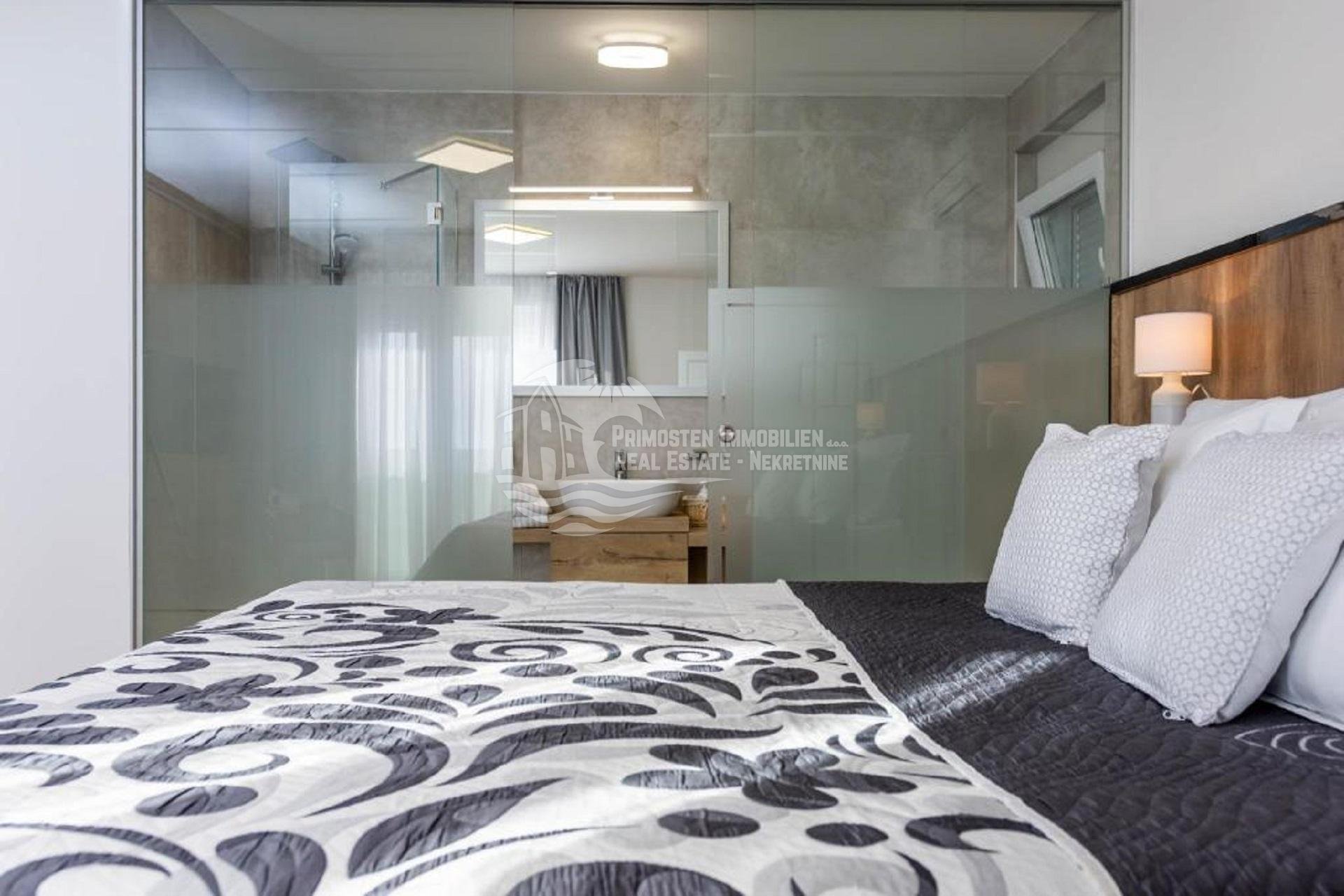 Haus Zu verkaufen - Šibensko-kninska Rogoznica