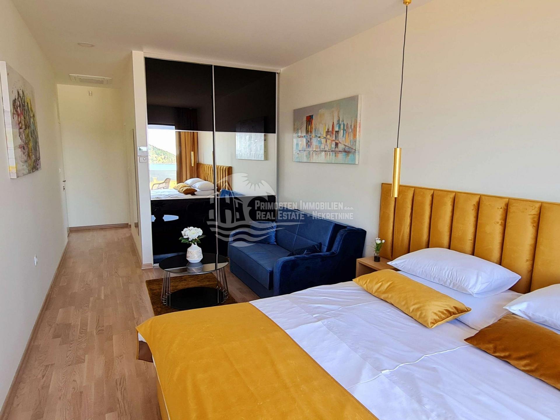 Casa In vendita - Šibensko-kninska Rogoznica