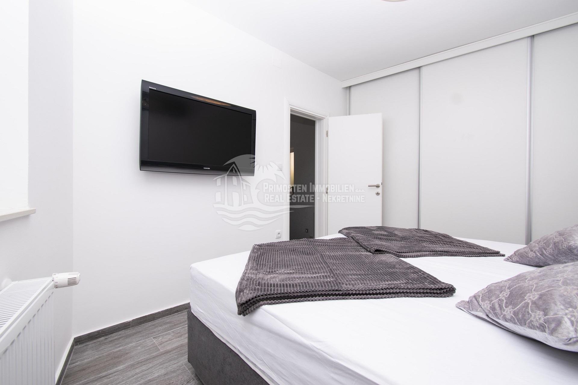Haus Zu verkaufen - Šibensko-kninska Grad