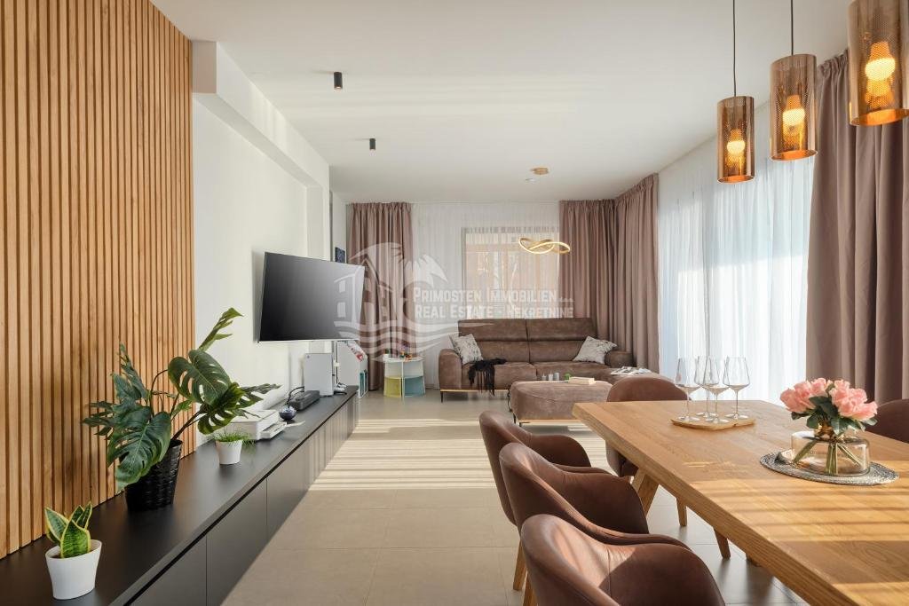 Haus Zu verkaufen - Šibensko-kninska Primošten