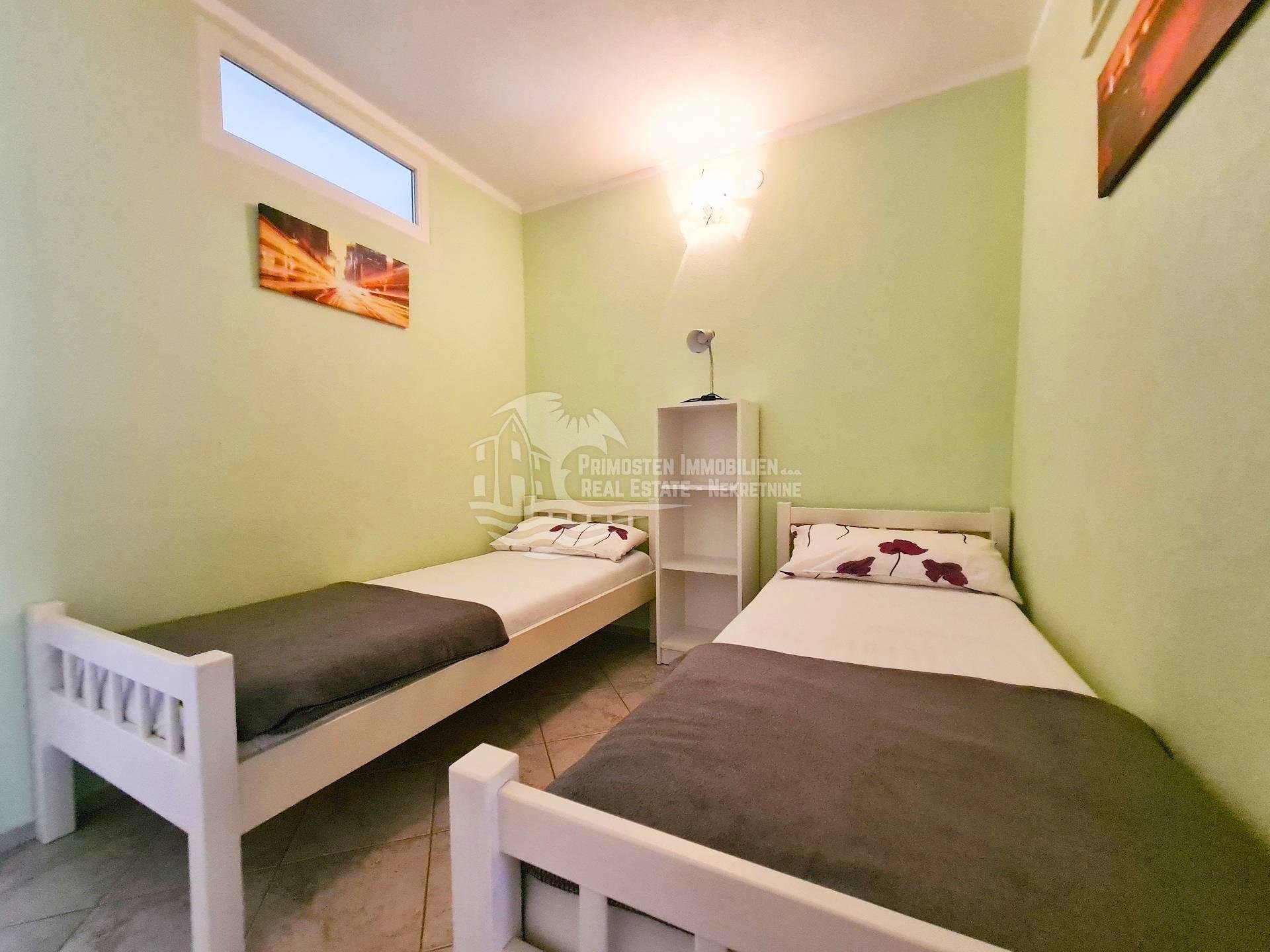 Kuća Na prodaju - Šibensko-kninska Grebaštica