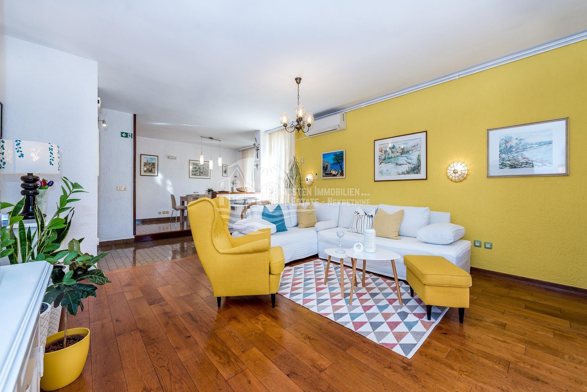 Haus Zu verkaufen - Šibensko-kninska Grad