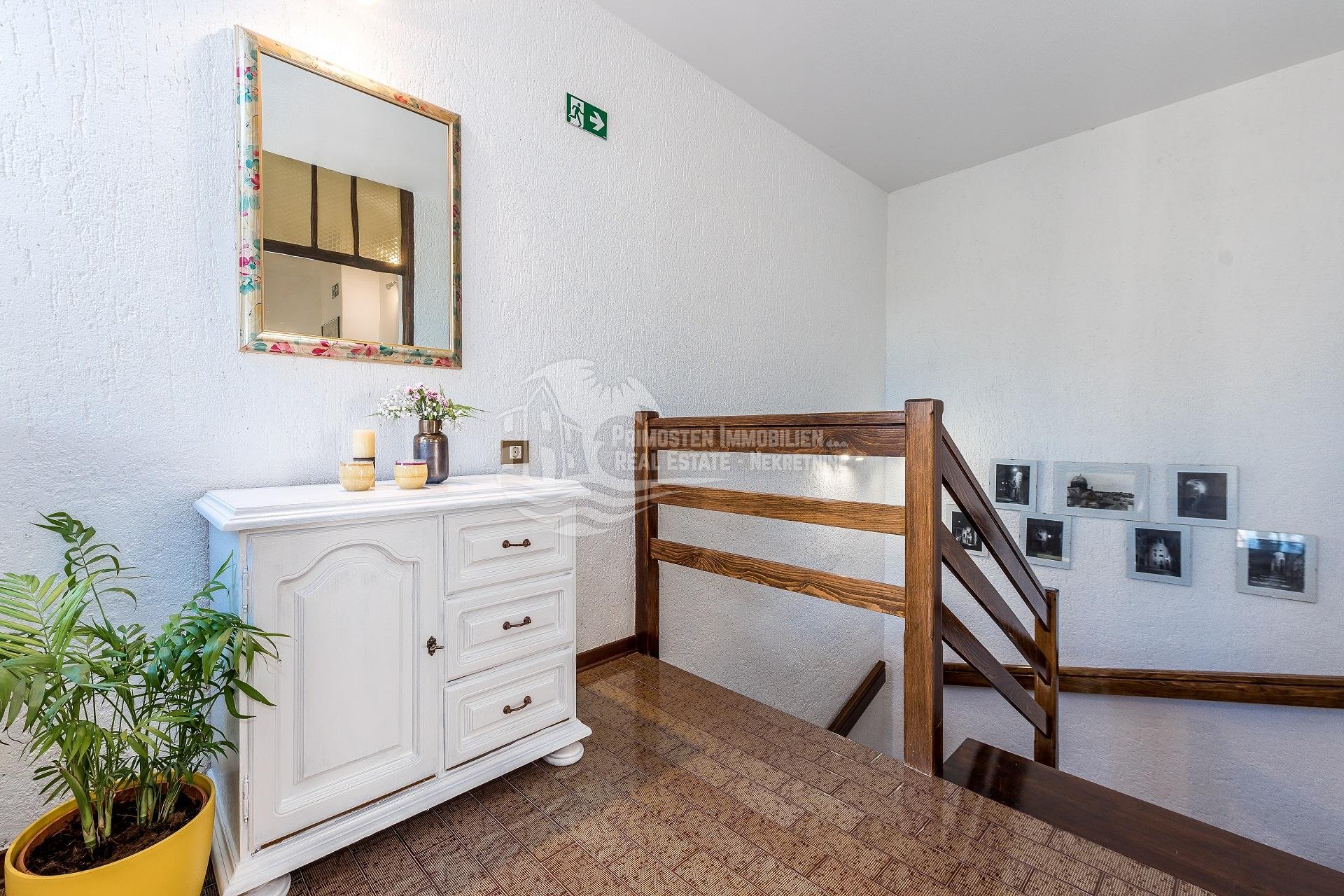 Haus Zu verkaufen - Šibensko-kninska Grad