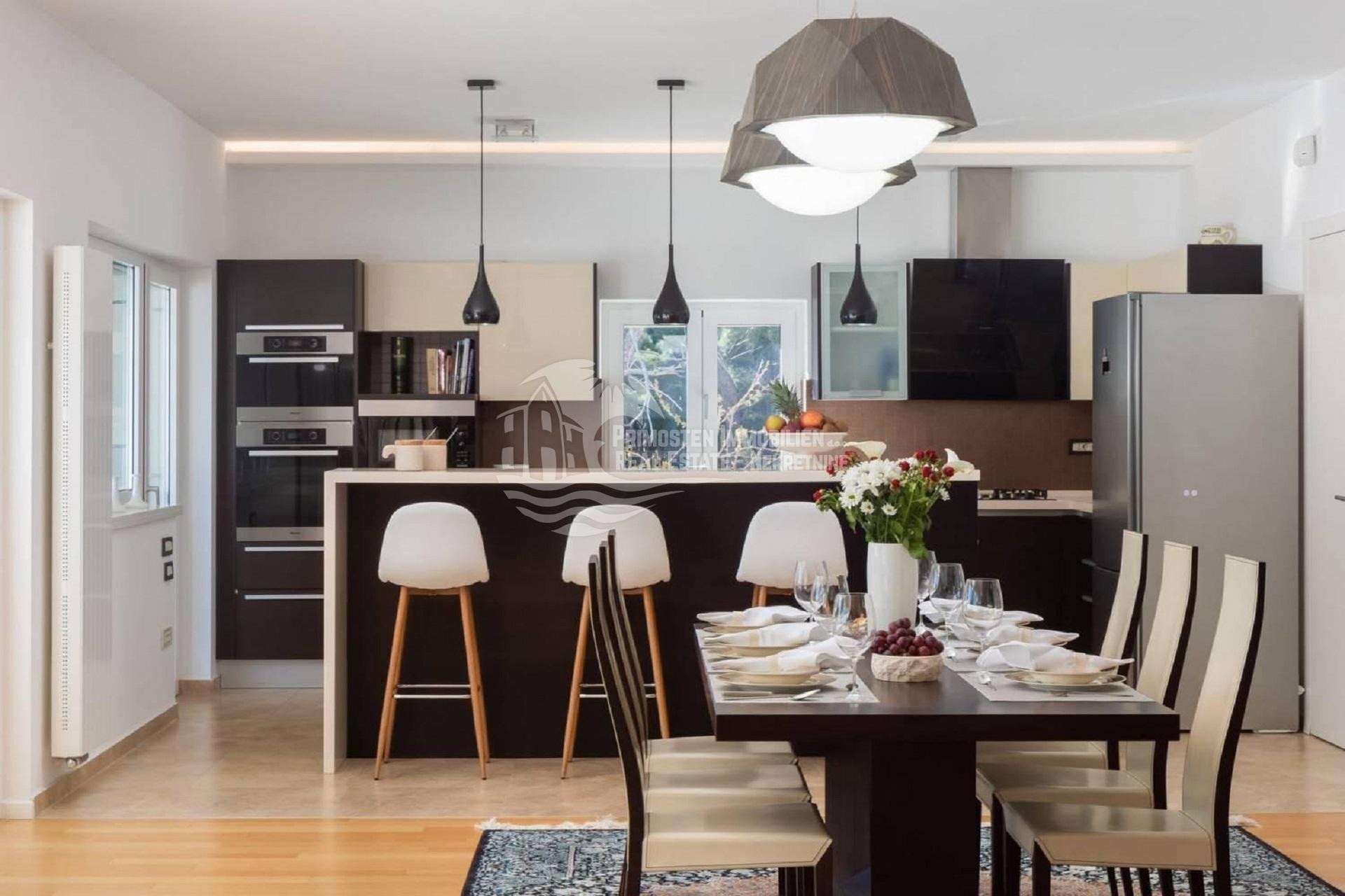Haus Zu verkaufen - Šibensko-kninska Grad