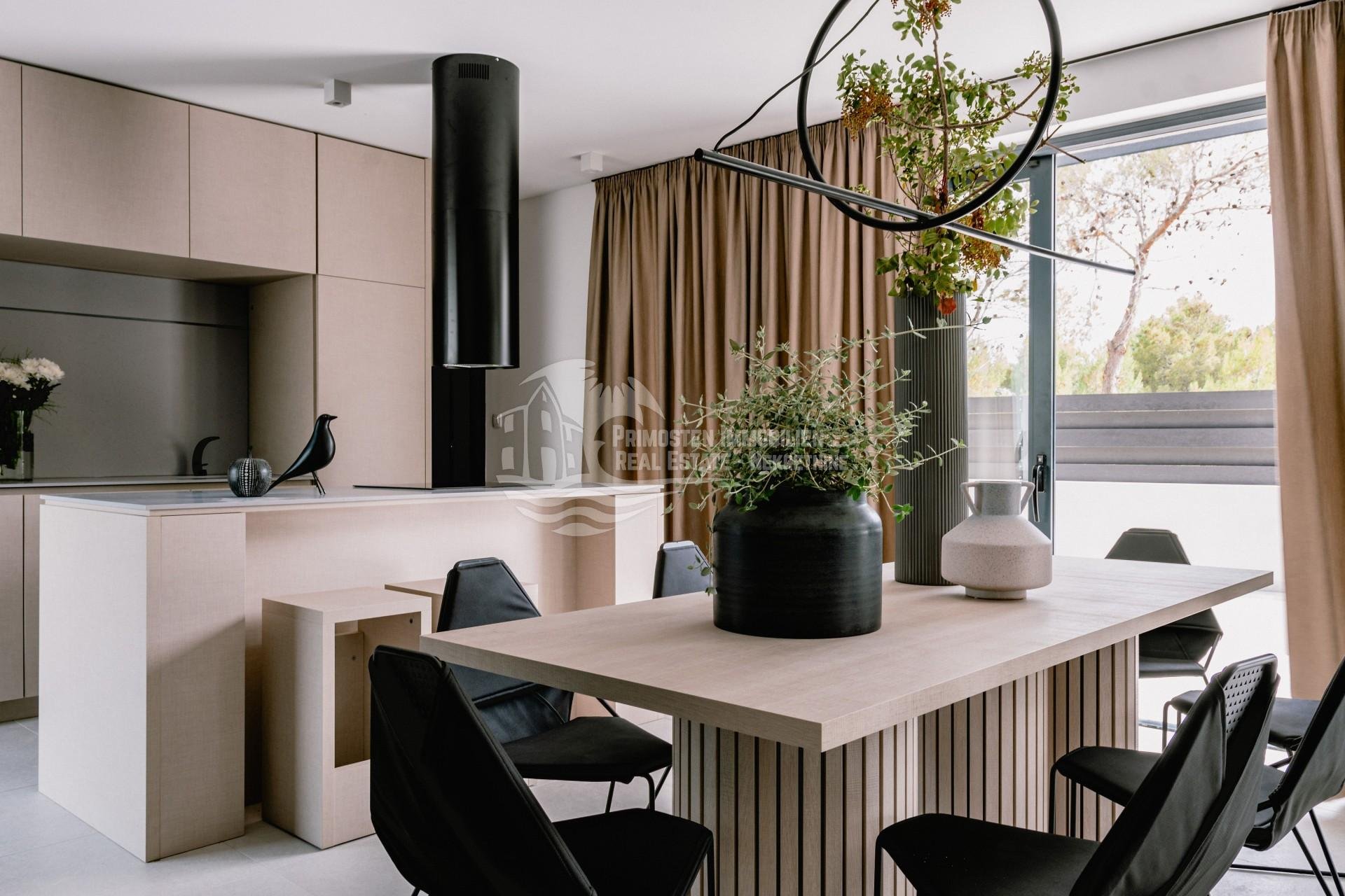 Haus Zu verkaufen - Šibensko-kninska Vodice