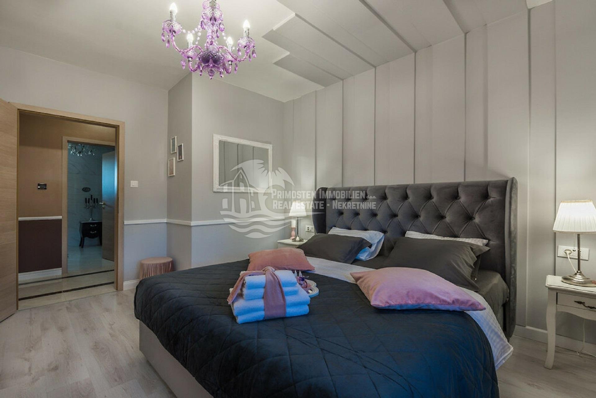 Haus Zu verkaufen - Šibensko-kninska Grad