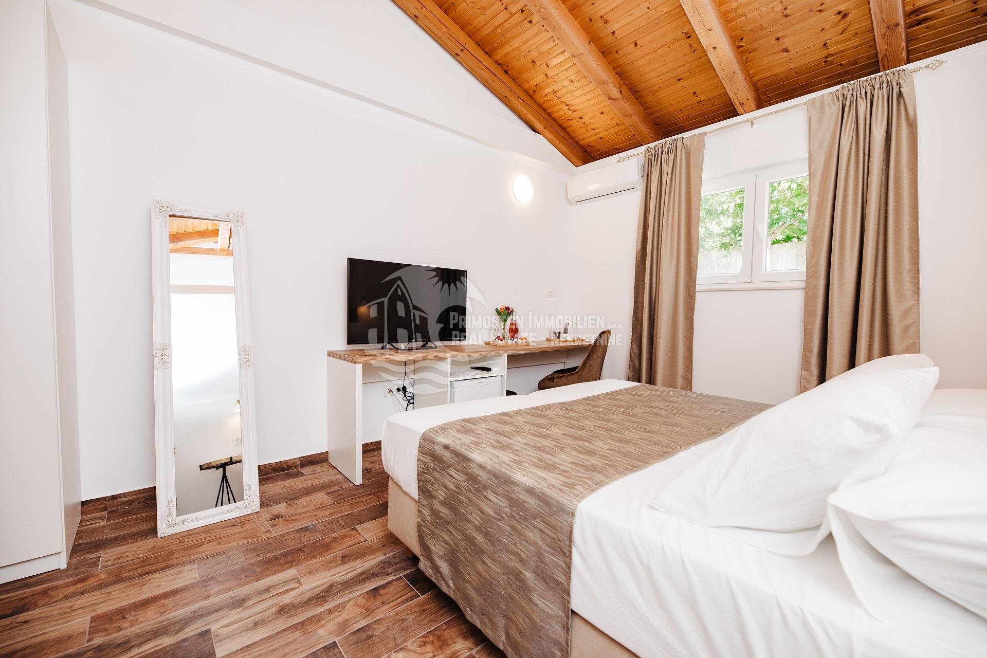 Hotel Na prodaju - Šibensko-kninska Tribunj