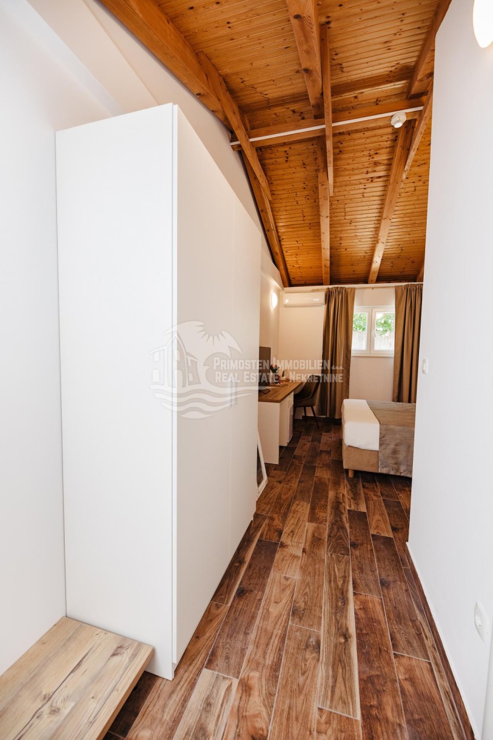 Hotel Na prodaju - Šibensko-kninska Tribunj